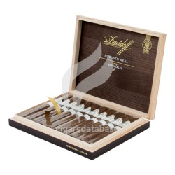 Davidoff_RobustoRealEspeciales7_2019_B10_(8529)