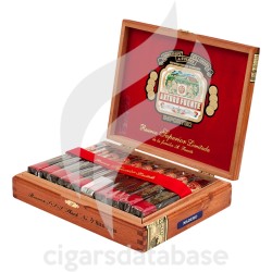 ARTURO FUENTE-ANEJO No. 77 SHARK-Box-1740