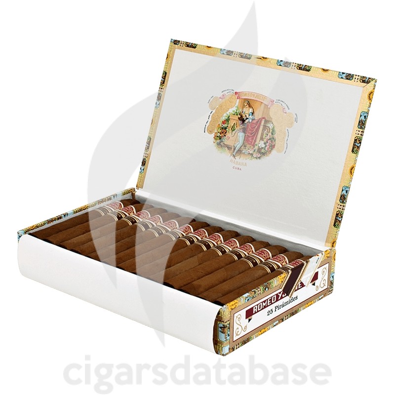 ROMEO y JULIETA-PIRÁMIDES AÑEJADOS-Box-2431