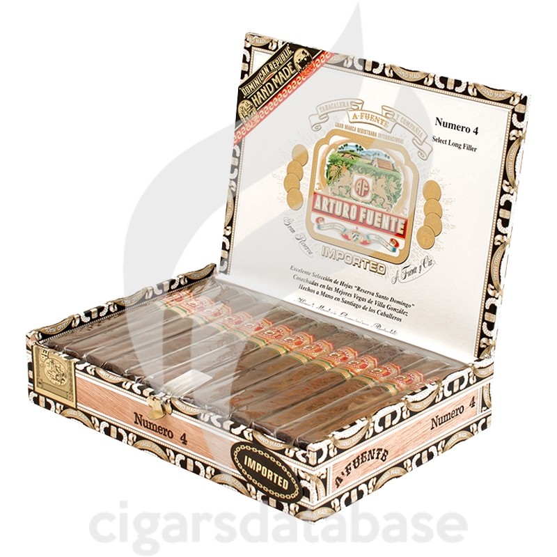 ARTURO FUENTE-NUMERO 4-Box-3372