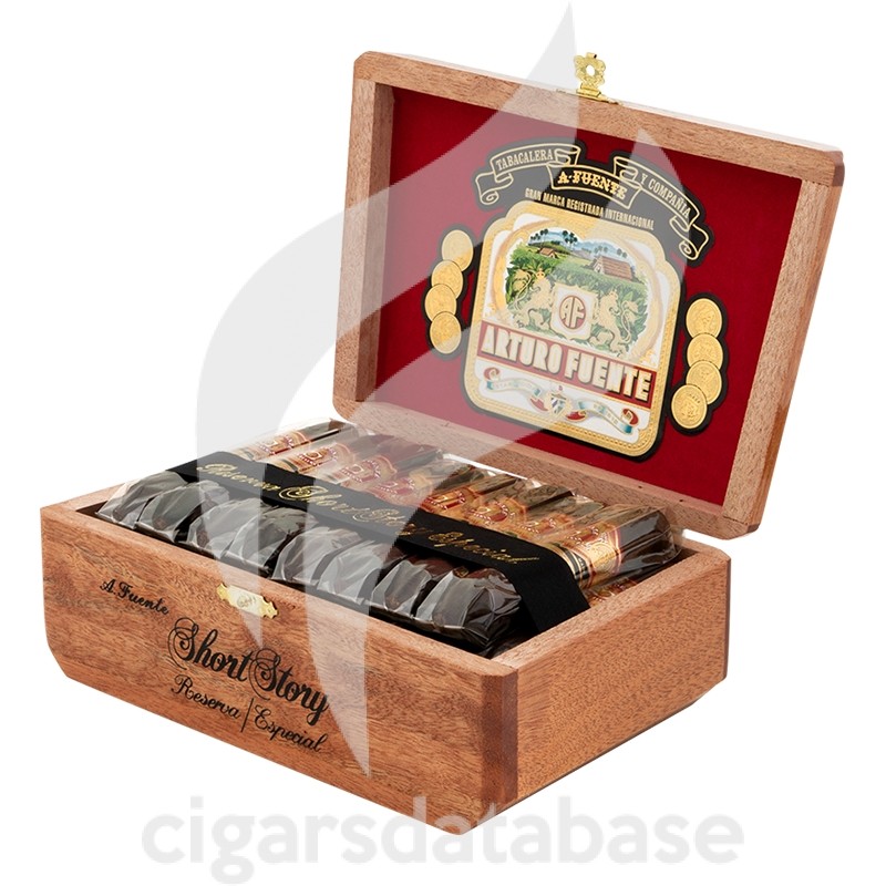 ARTURO FUENTE-HEMINGWAY SHORT STORY MADURO-Box-10614